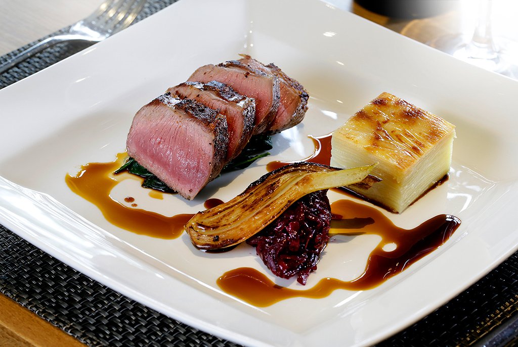 Who wants to cook on a Sunday? Treat yourself &amp; eat out this weekend.
No need to call, you can book online. bit.ly/2b46qrP