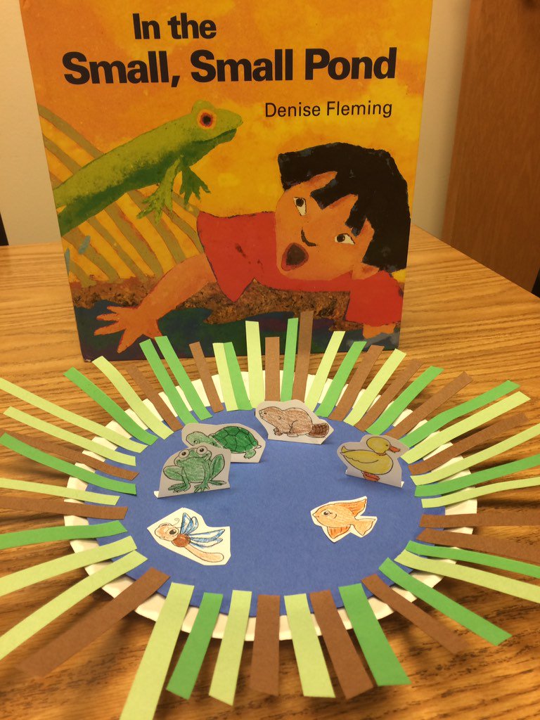 MissP_SLP's tweet photo. All about ponds this week! Complete with pond craft! #SLP #slpeeps #literacy https://t.co/XEKHuOsUM7
