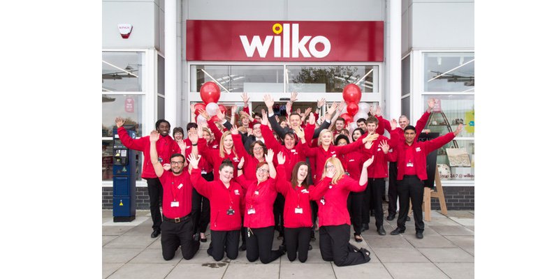 Say a big hello to the NEW West Quay store, open today! Come down for some free #cupcakes and live #jazz music