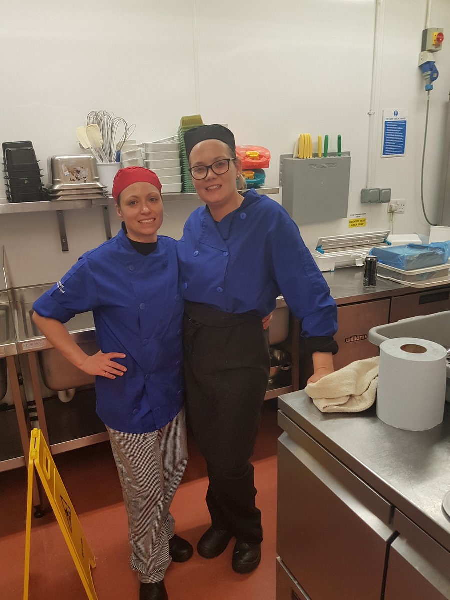 Definitely an impressive morning with both our Holding AM and Holding GM on breakfast 👏👏  <a href="/kirtkeza/">Kerry</a> <a href="/CatalinaCiurte/">Catalina Ciurte</a> <a href="/hawkeye1070/">Ian Hawkswood</a> #PISM #PIGM