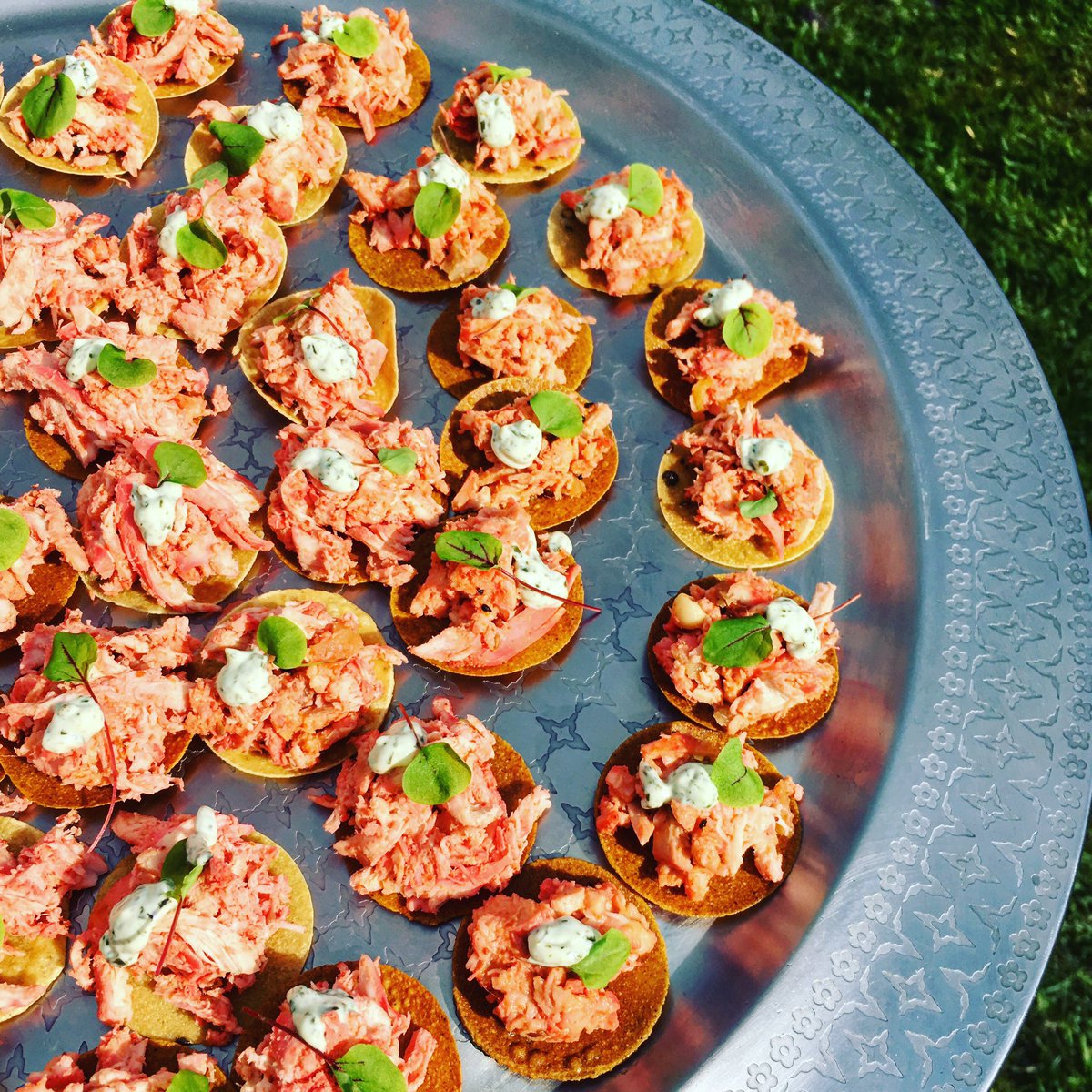 This is how we do! A selection of canapés and a dessert from last weekends weddings 💕 #weddingcatering