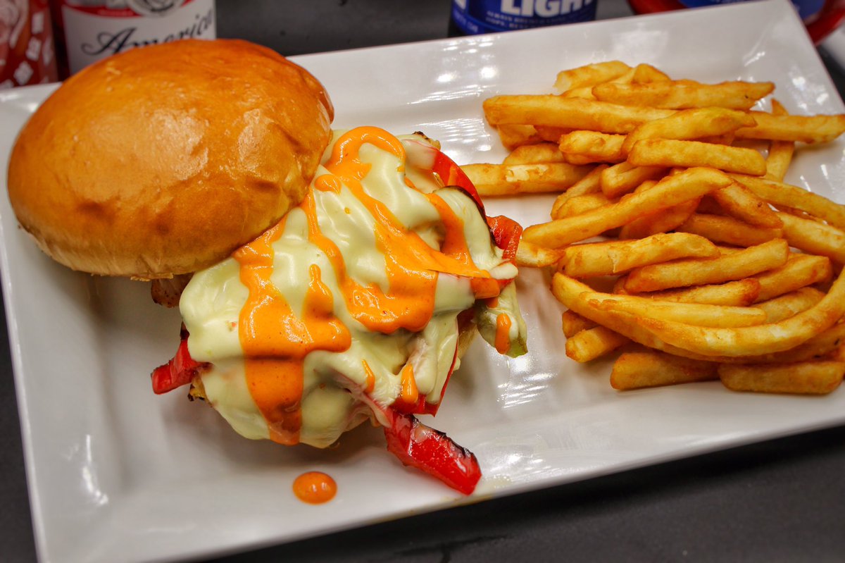 Looking for CHEAP drinks and awesome food in downtown Indy !?! You found it. #FDIC2017