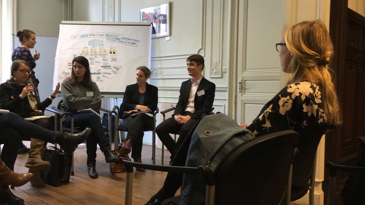 gitanos_org_INT's tweet image. We have to challengue the structure of The media to adress questions related to democracy and discrimination #DemocracyInProgress