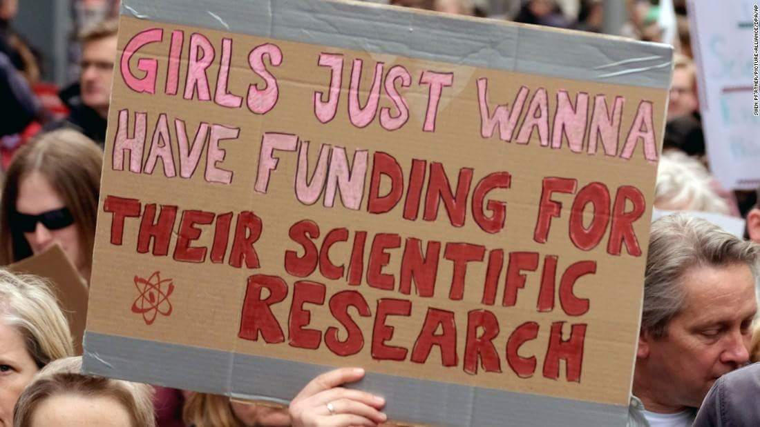 Teka de.

#fun #girls #girl #fund #funding #bank #banks #random #shitposting #invest #investment #stocks #ScienceMarch #scienctificfact