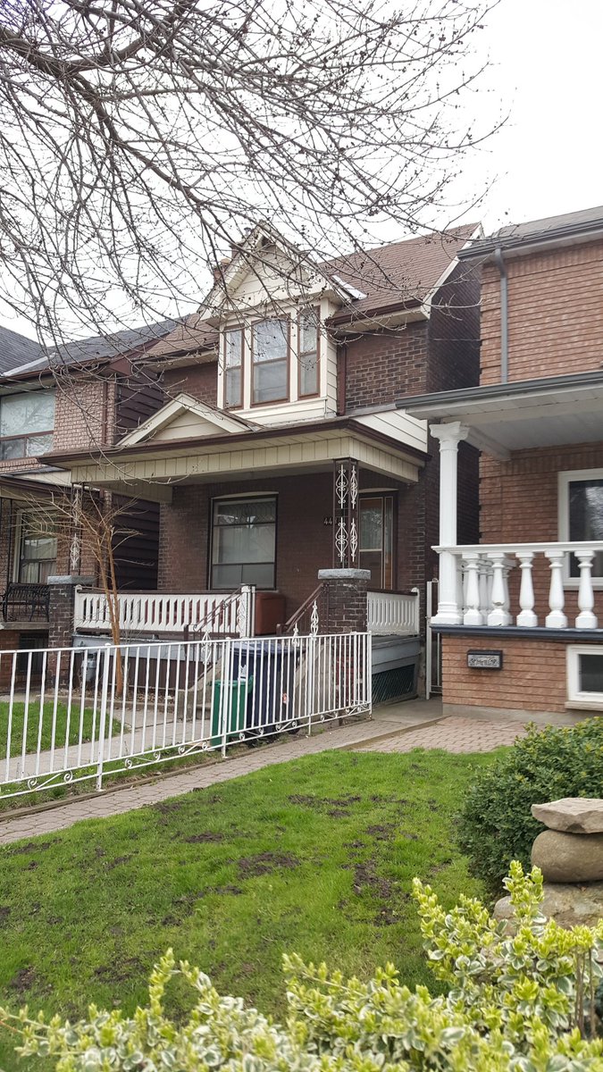 Bloordale Toronto (@bloordaleto) on Twitter photo DETACHED house up for sale on Brock Ave. Get into a fantastic neighborhood! #realestate #Toronto <a href="/BloordaleCIA/">Bloordale CIA</a> <a href="/livebloordale/">discoverbloordale</a> #dufferingrove DETACHED house up for sale on Brock Ave. Get into a fantastic neighborhood! #realestate #Toronto <a href="/BloordaleCIA/">Bloordale CIA</a> <a href="/livebloordale/">discoverbloordale</a> #dufferingrove