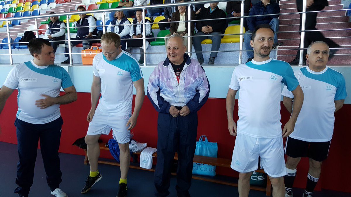 Chess__News's tweet image. #shamkirchess2017 Решившиеся размять кости шахматисты.