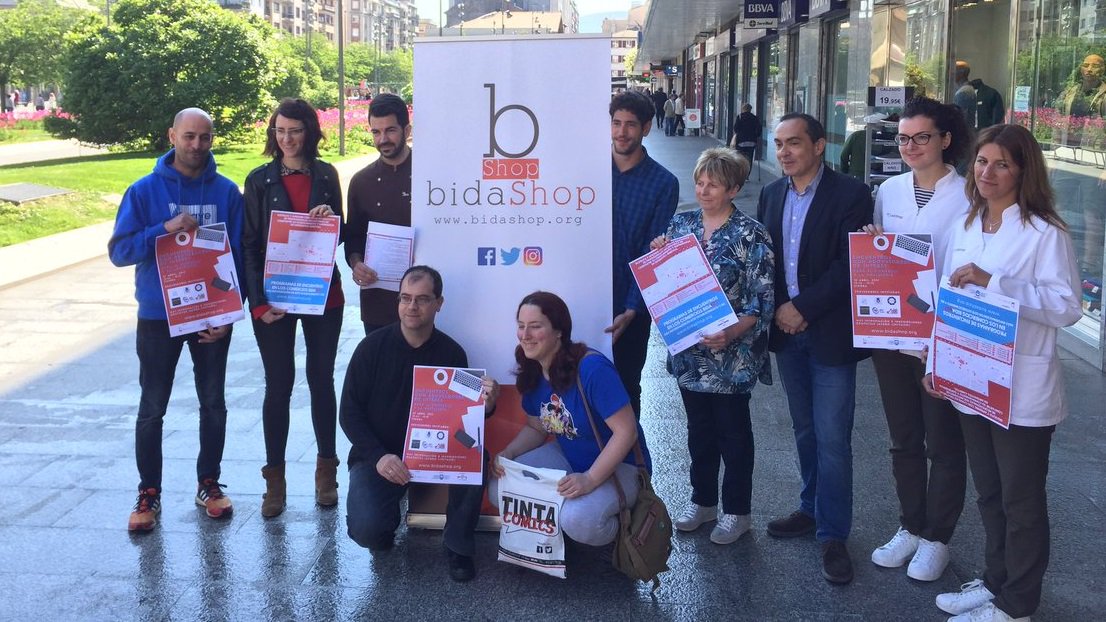 MasDUnoGipuzkoa's tweet image. Hoy Yon Gallardo de @bidaShop nos presenta el programa de cursos y talleres gratuitos en comercios de #Irun @Irun_informa