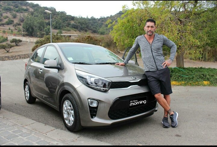 Pilarppcm's tweet photo. @Kia_Chile vamos a ganar ese bello auto
#AllNewKiaMorning 
#SubeteAEste con @MarceloRios75  si me lo regalan no me enojó, será verdad!!❤🚗🎾😊😍 https://t.co/ArUDshmkp9