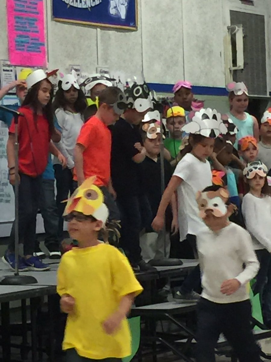 MrBigenwald's tweet image. #FirstGradeMusical #WeAreD68 @WmFMurphy68