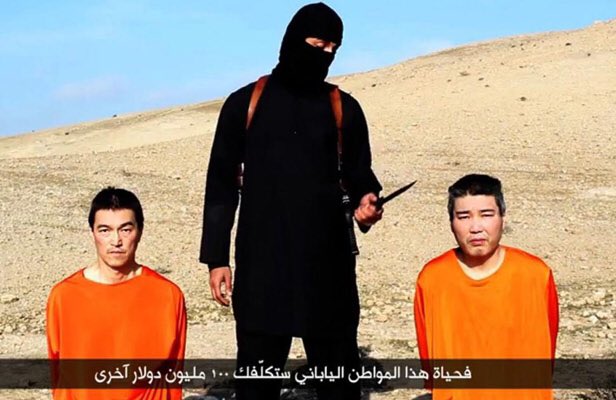 الفدية التى تدفعها #قطر لداعش مقابل اخلاء سبيل الرهان هي في الواقع حيلة لتقديم الدعم المادي للخلايا الإرهابية تحت ستار الفدية
 #لماذا_ياقطر