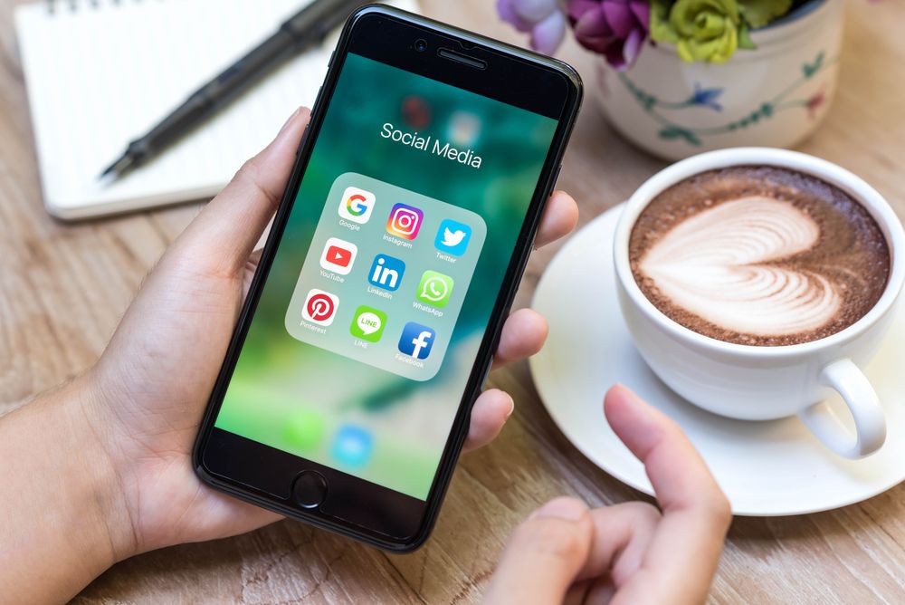 ReliaSolutions's tweet photo. 5 Tips for Building a Strong Social Brand https://t.co/2cN3PuhtsK #rsc https://t.co/cAoJJ8nJIn