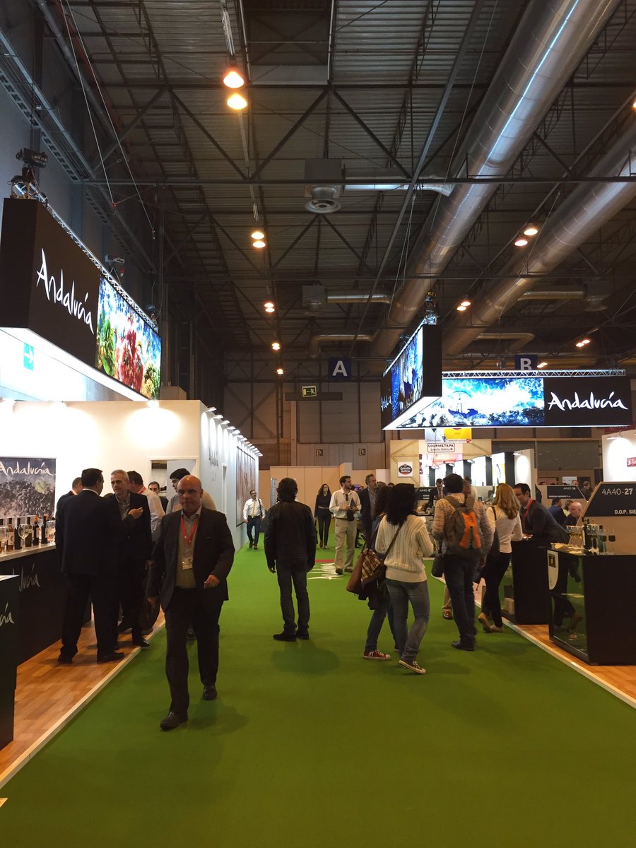 hellospain_de's tweet image. Disfrutando de los mejores productos @SalondeGourmets #SalondeGourmets #SG17