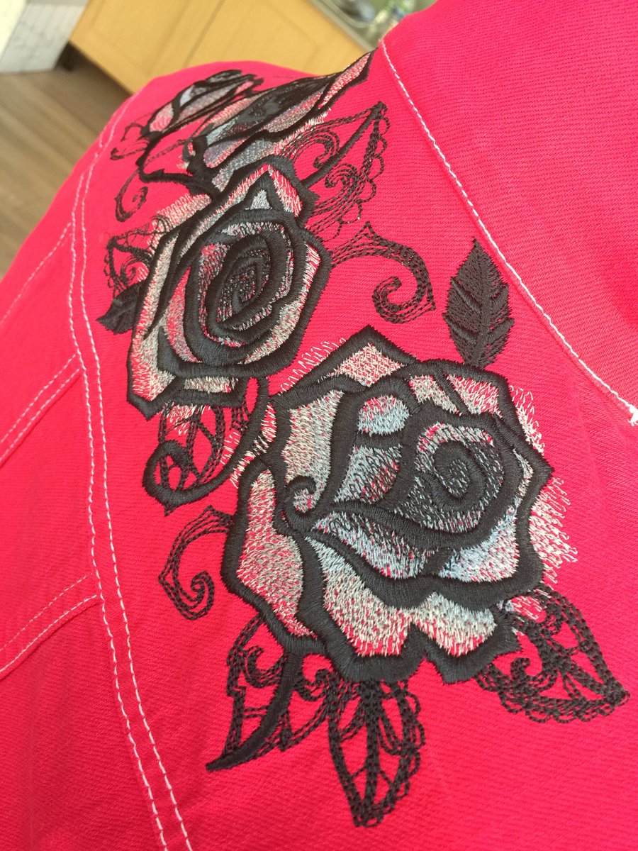 xjarvison's tweet photo. Upcycled jacket, dyed scarlet and embroidered with monochrome roses #embroidery #customized #wearableart #craftshout #TextileChat #jacket https://t.co/gtdHF3pTHC
