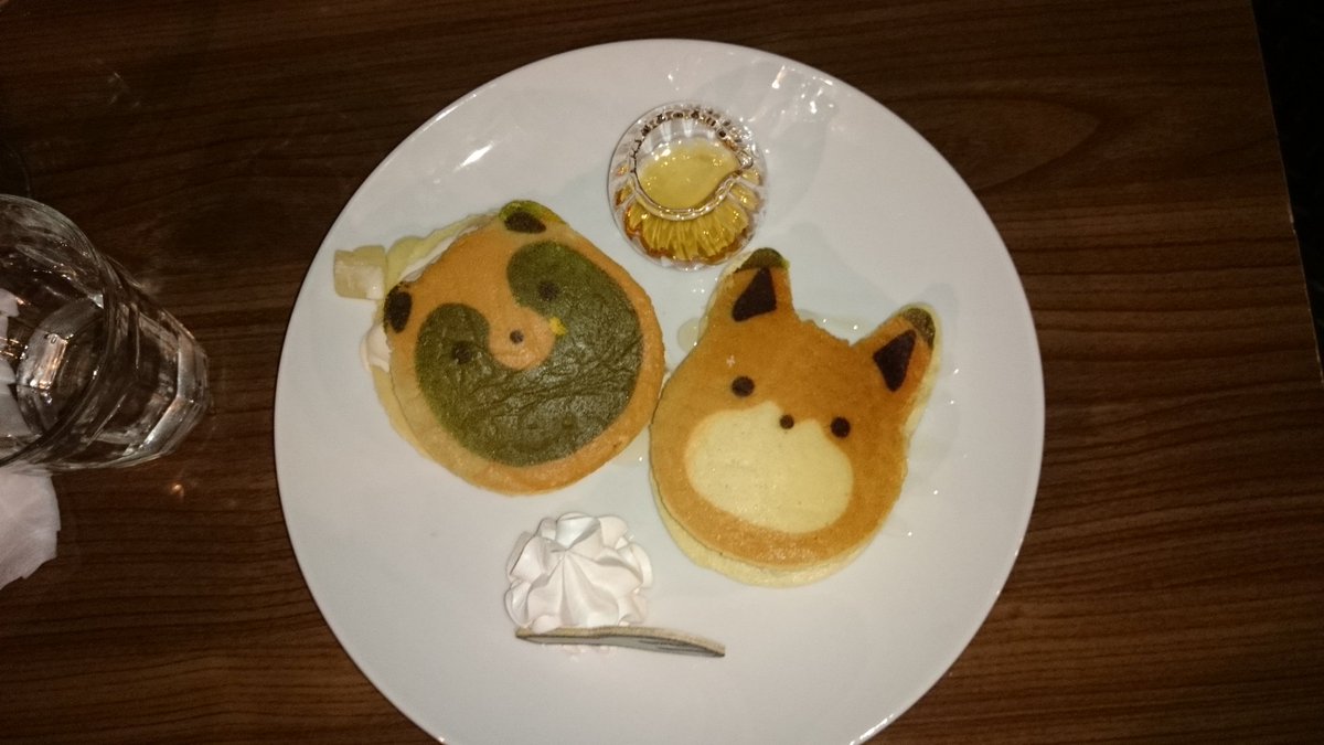 レッグス コラボ カフェ