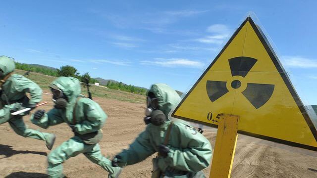 Химическое заражение. Химические средства индивидуальной защиты. Заражение го. Гражданская оборона обж. Заражение го.