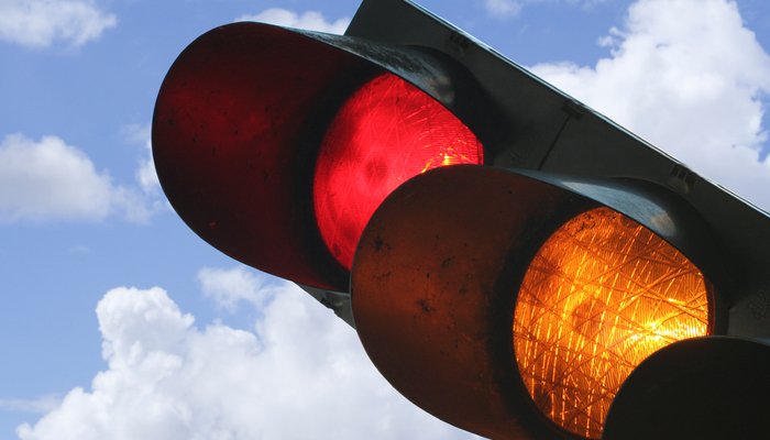 Letop: t/m 21mei minder rijstroken en omleidingen op #Oostplein. RET en wij werken aan tramspoor en verkeerslichten: ret.nl/werkzaamheden