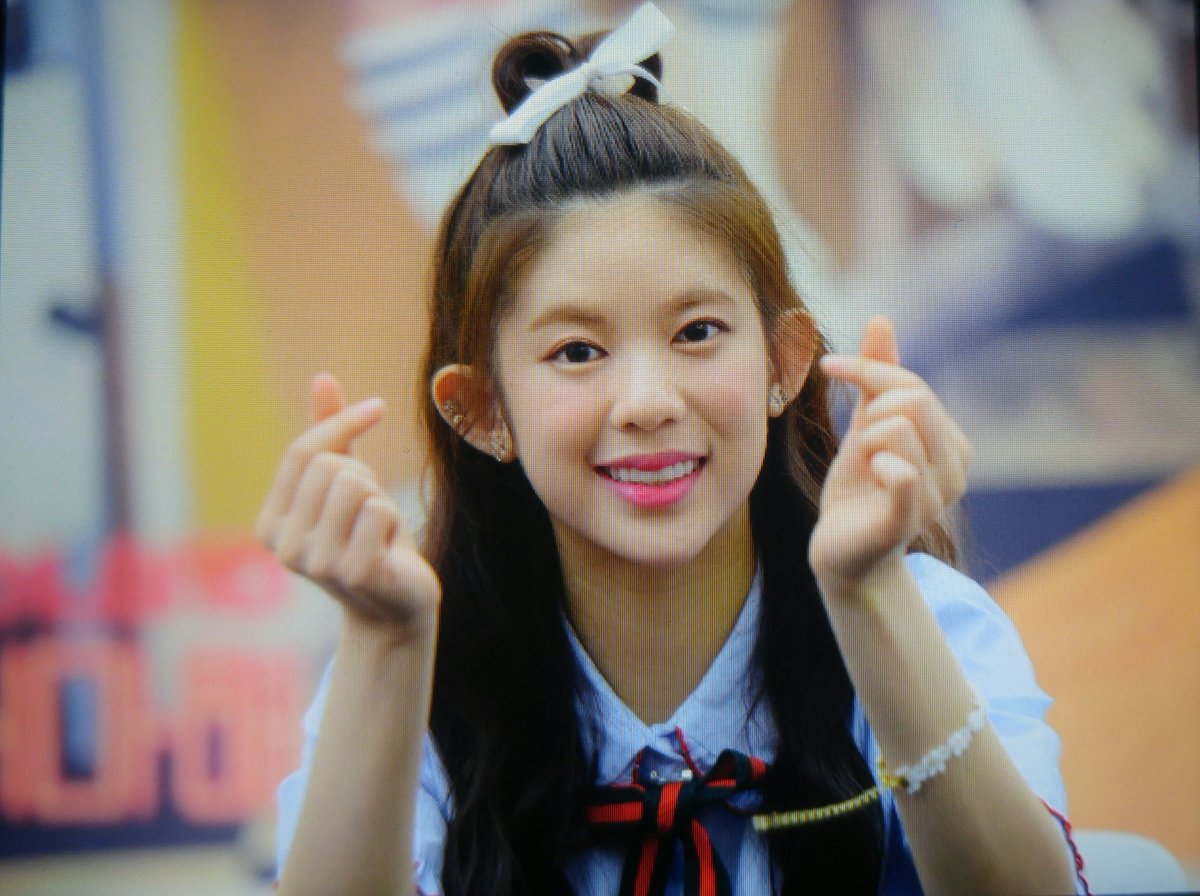 Momoland джуин. жители австралии. образы для фотосессии. Pretty interesting. @alissa.