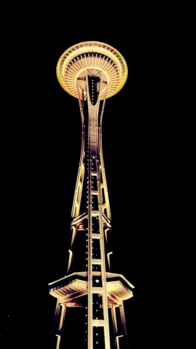 Spent the week being a #tourist! stay tuned for a #blog post #boundlessjourney #seattle #spaceneedle @wordpressdotcom @boundlssjrny