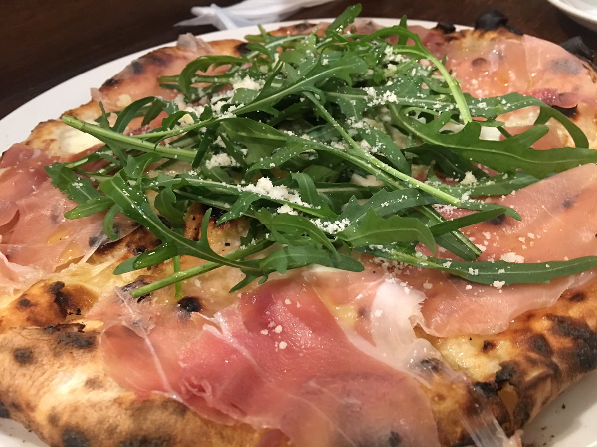 美鳥どり 旦那さんがファイブスターのホテルのイタリアンより美味しいと言って通ってたイタリアン いつもお任せで白ワイン頼んでて料理に合う最高のお酒を飲ませてくれた ピッツァはもちろん魚料理もめちゃぅ ラ バルカッチャhttps T Co 美鳥どり 旦那さんがファイブスターのホテルのイタリアンより美味しいと言って通ってたイタリアン いつもお任せで白ワイン頼んでて料理に合う最高のお酒を飲ませてくれた ピッツァはもちろん魚料理もめちゃぅ ラ バルカッチャhttps T Co