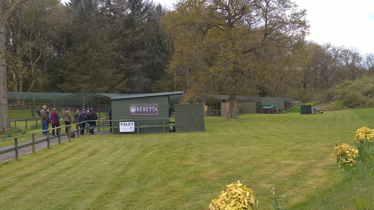 BowlerOakfield's tweet image. An enjoyable morning shooting some clays @ICSporting with @loxleylaw and @HazlewoodsAgri #clays #shooting #sporting #consultancy