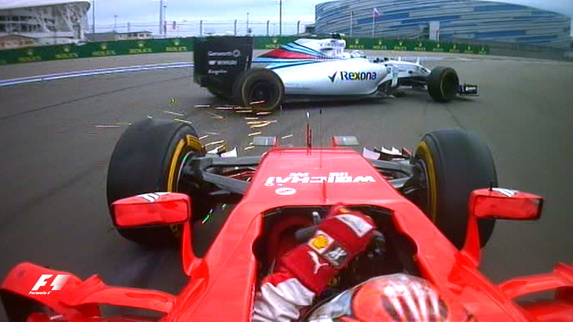 Formula 1 na platformě X „CLASSIC ONBOARD Russia 2015 Re-live *that* last-lap drama as Raikkonen and Bottas collide 😮 VIDEO andgt;andgt; https//t.co/r28xooVf0x #RussianGP 