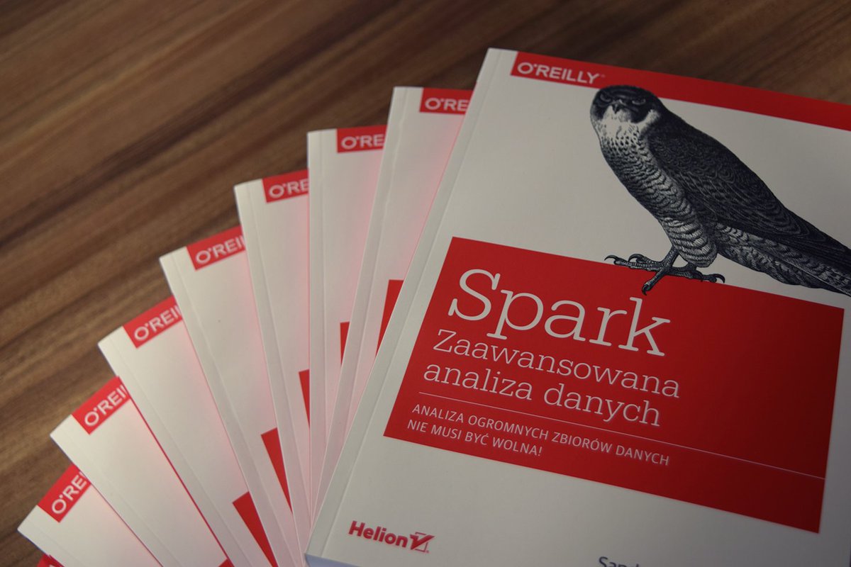 javeo_eu's tweet image. Today on Sparkathon we have @OReillyMedia books about #spark!
See you soon @javeo_eu #JAVEO #softwaredevelopment #sparkathon