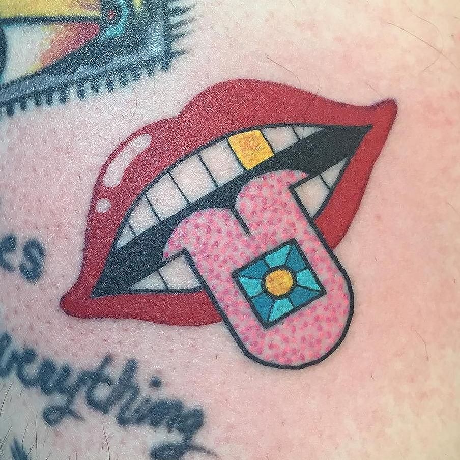 LSD Tattoo Berlin  TATTOOCOLOR MAKES YOU HAPPY  colormakesyouhappy  Follow us like share and become part of the great LSD Tattoo Berlin  Community  httpswwwfacebookcomgroups566335444136794  lsdtattooberlin tattooberlin coverup 
