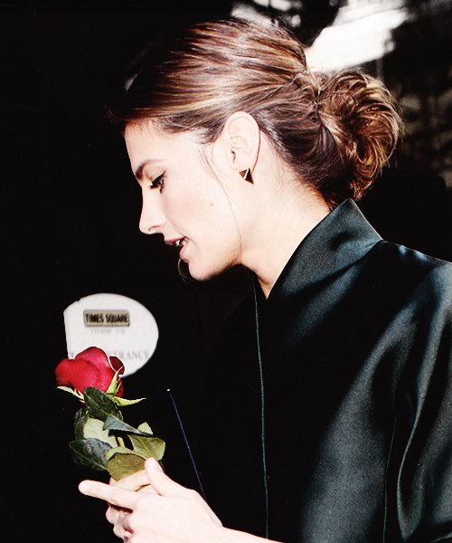HAPPY BIRTHDAY to an inspiring, stunning & badass woman! Hope you have a fabulous day    