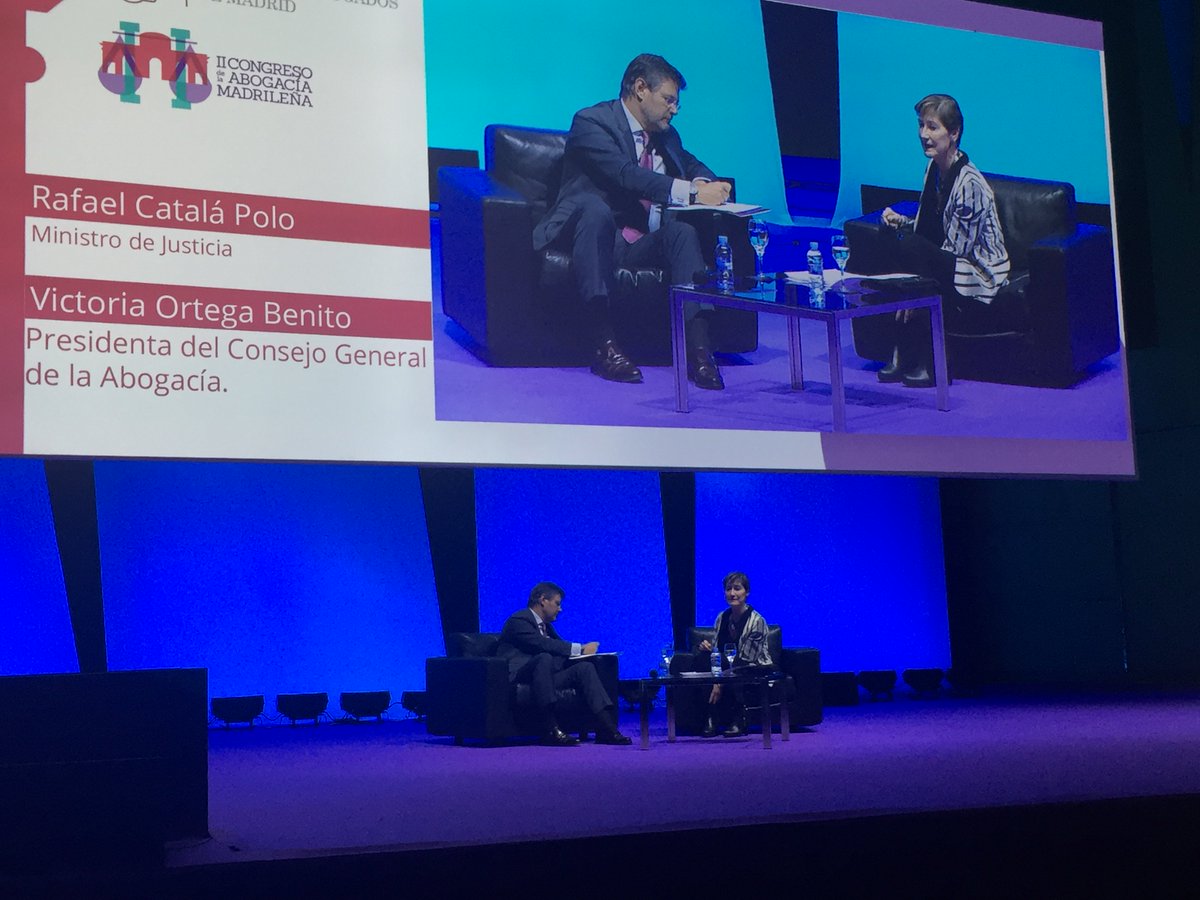 Se inicia conferencia de clausura ‘Estado de la Justicia: presente y futuro’ con @RafaCatalaPolo y <a href="/_OrtegaVictoria/">Victoria Ortega</a> #ConstruimosAbogacía