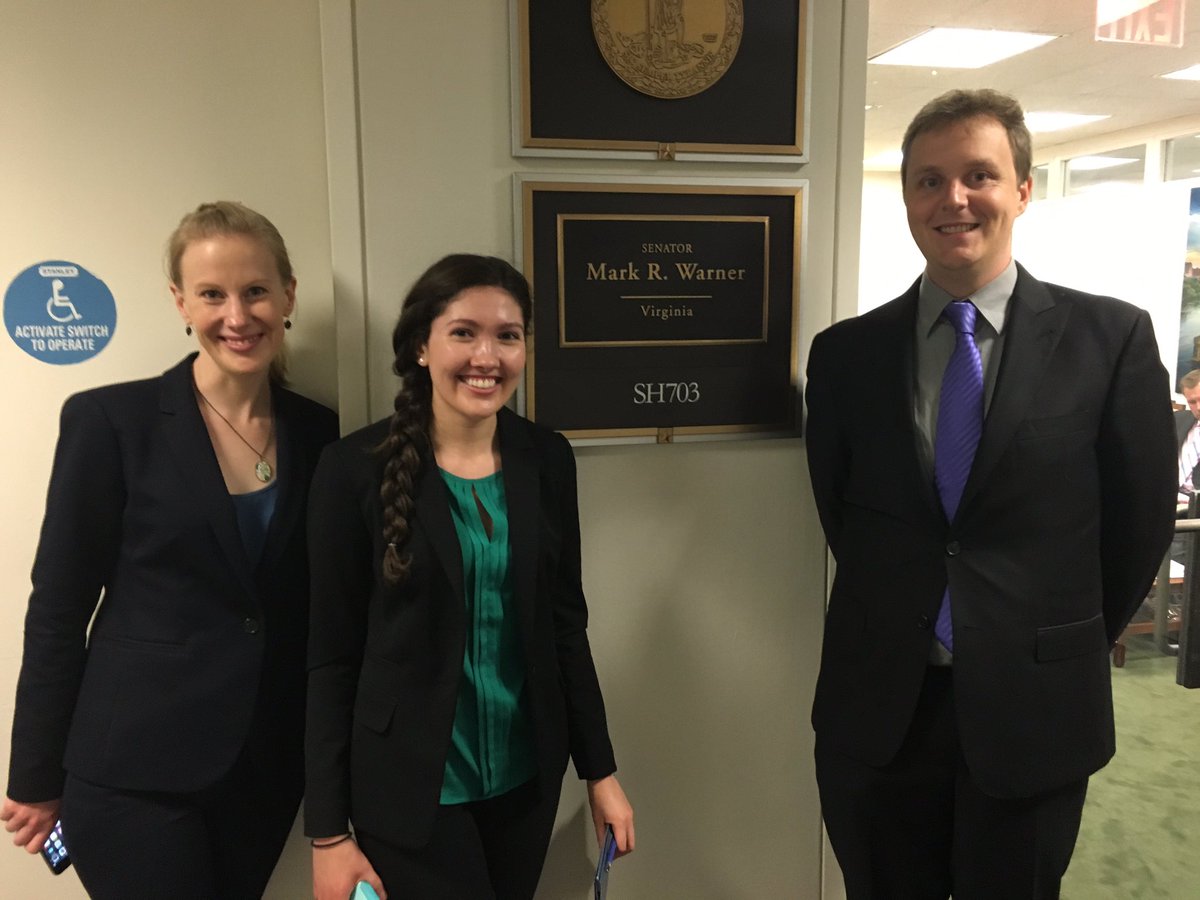 M_Gostel's tweet photo. Thanks for meeting 2 discuss importance of @NSF support   @timkaine @SenatorWarner #scicomm #BESC2017 @AIBS_Policy @Botanical_ #IAmABotanist https://t.co/IXZrqarMnv