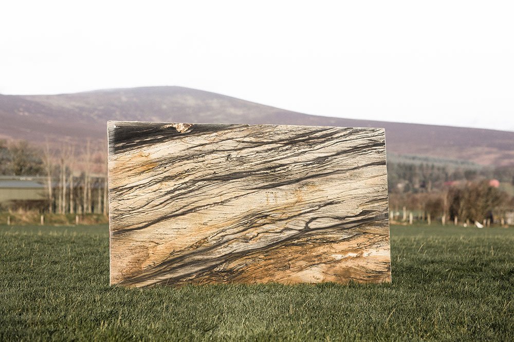 BrandNewCreativ's tweet image. A bountiful day on the job working with @MillerBrosStone &amp;amp;photographer @seanandyvette surrounded by breathtaking mountain views #currentwork