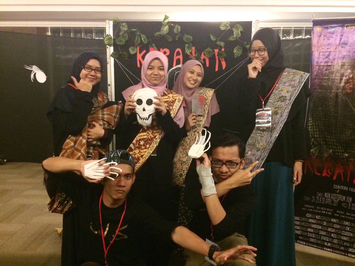 prof_dr_firdaus's tweet photo. Team General Task #KebayanIIUM #Kebayan functionnnnn ft birthday April babies celebration π·ππ»ββοΈπ΅π» https://t.co/qnbKw6qWrt