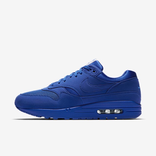 Caliroots nike hotsell