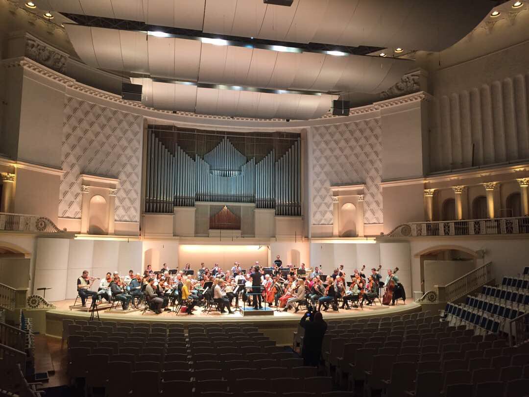 A la 1:00 pm (hora de Vzla) inicia el tour 2017 con la <a href="/ssymfoni/">Stavanger Symphony</a> en #Moscú (<a href="/mosfilarmonia/">Philharmonic Society</a>) En vivo por:meloman.ru/online