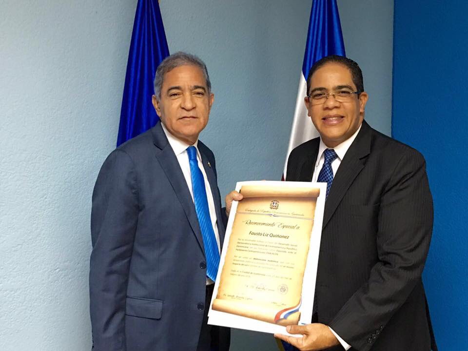 ElicFernandez's tweet photo. Reconocimiento Especial a l@s Diputad@s Dominican@s ante del PARLACEN. @PARLACEN @PARLACENRD @PARLACENREPDOM @Manolopich @ARosarioM https://t.co/xysjp3IlE4