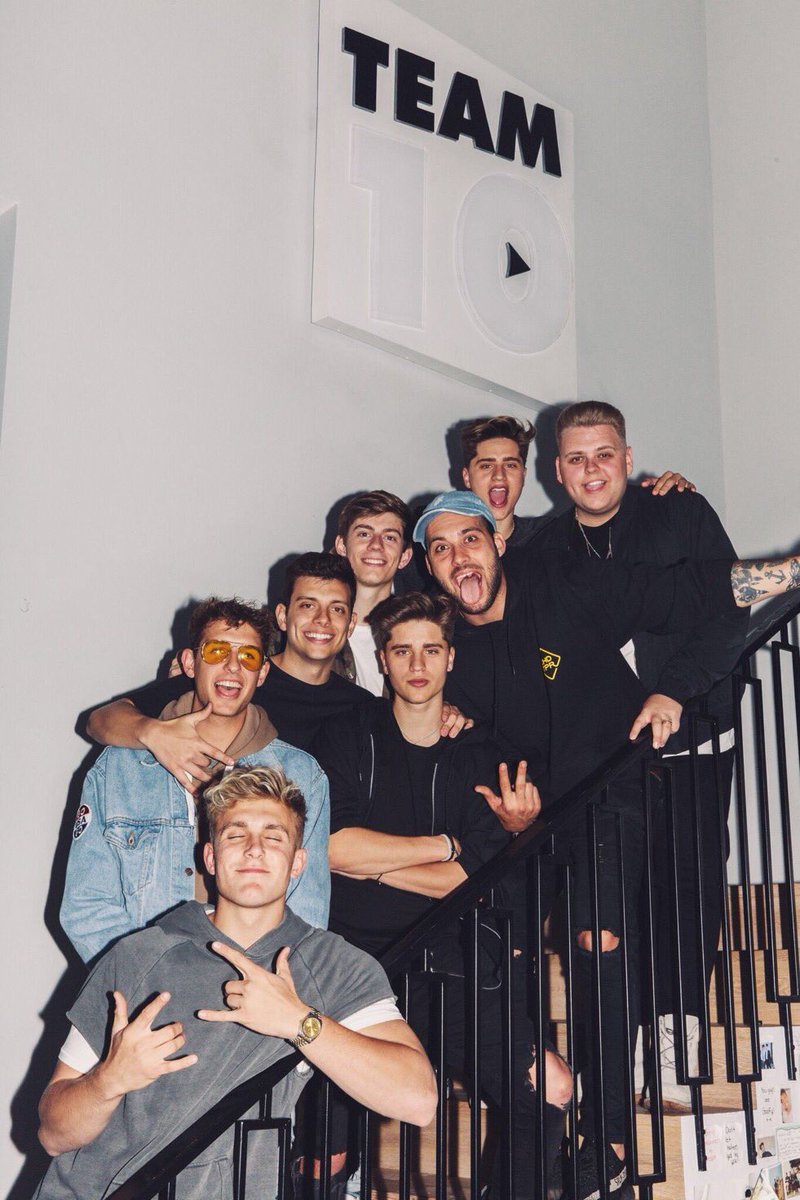 jakepaul's tweet image. Familia