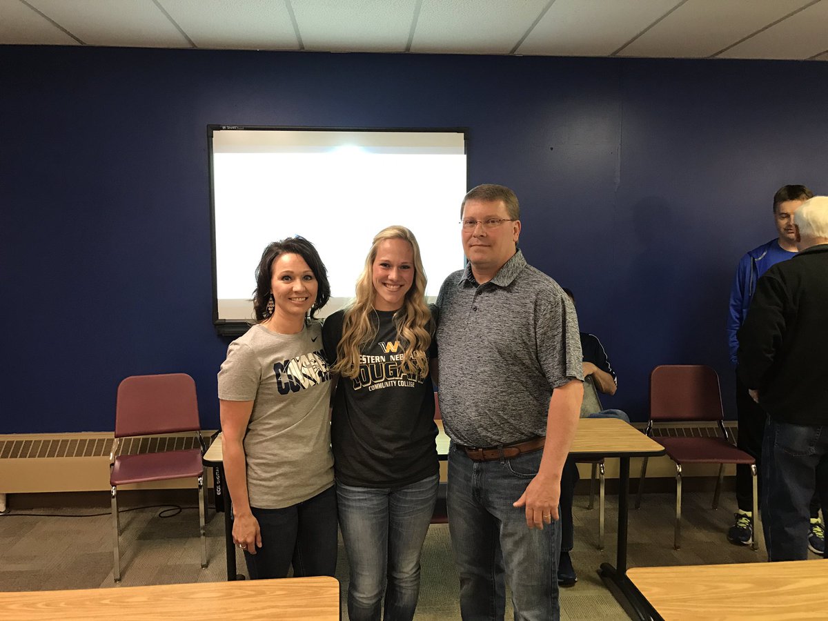 OffAirOnPoint's tweet photo. Gering's Sydney Heimbouch signed this afternoon to play soccer @WNCC! @KNEBSports #nebpreps https://t.co/KA8WGNfPjD