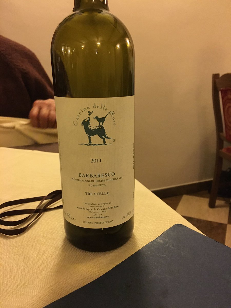 When in #Barbaresco, we drink Barbaresco! @Winefamilies @WineORL <a href="/turinepi/">Turin Epicurean</a> @TuLangheRoero <a href="/Wine_Pass/">Wine Pass</a> <a href="/WineGalUnboxed/">Val CR</a>