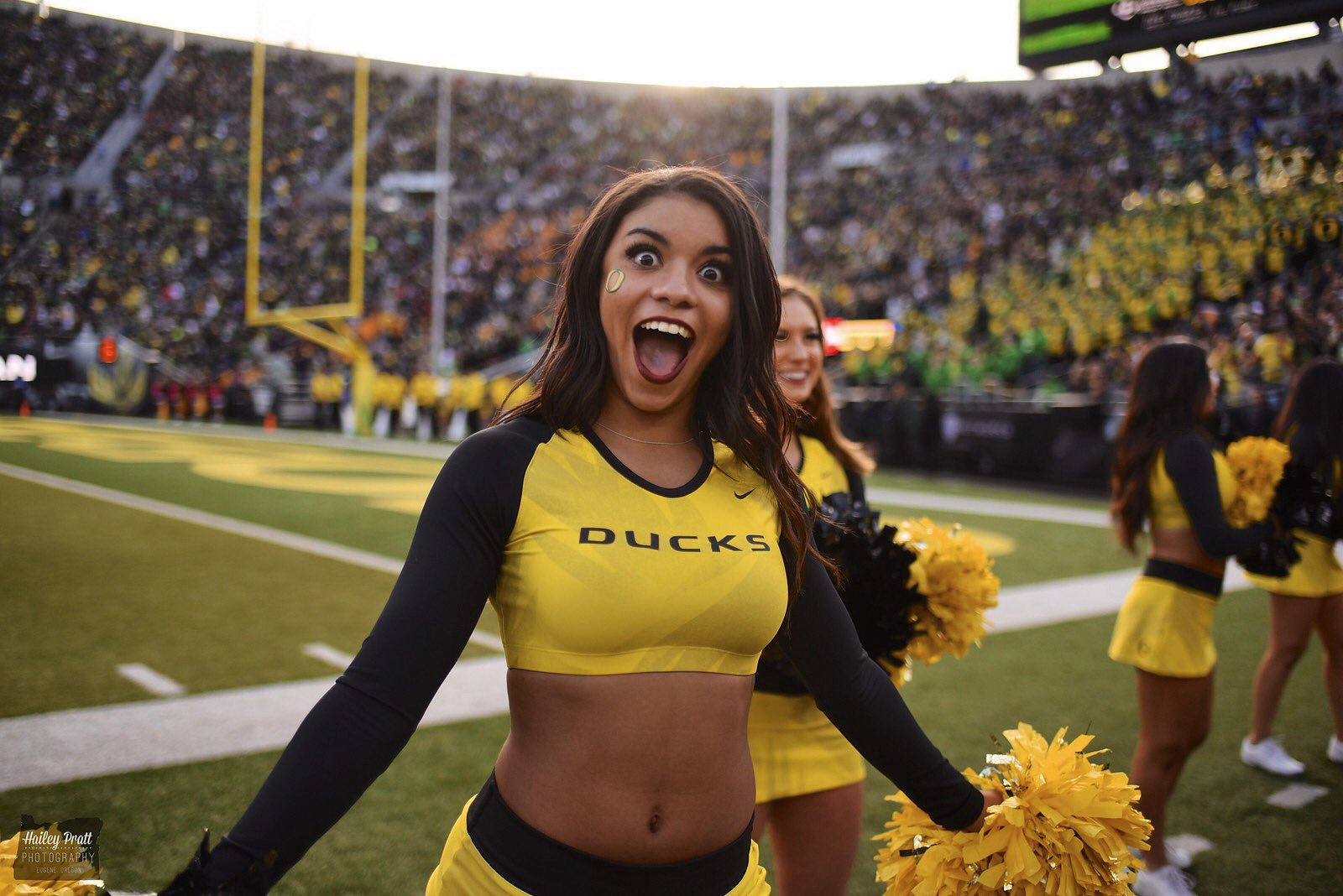 Oregon Cheerleading on Twitter: "Searra's face says it all! Today is