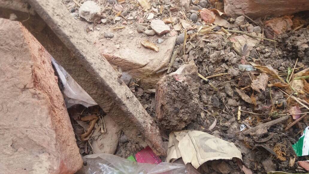 PIRSANIA's tweet photo. Dear @AbidSherAli & @KhawajaMAsif Kindly change this electric pole at Memon Muhala Ward 2 city Naushahro Feroze #Sindh #SEPKO https://t.co/XHAQvT6QEX