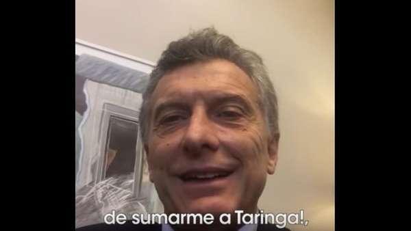 deoleotony's tweet photo. Macri abrió una cuenta en Taringa! e invitó a ocho "taringueros" a una "juntada... https://t.co/k1voP4cXx2 by #taringa via @c0nvey https://t.co/V7zqplnvVo