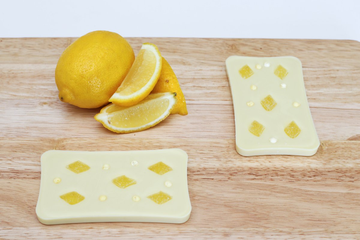 chocfullofmagic's tweet image. The Lemoncello &amp;amp; Chilli Belgian chocolate bars are all ready for #eastnorchillifestival we have Lemoncello #Chilli sauce too.