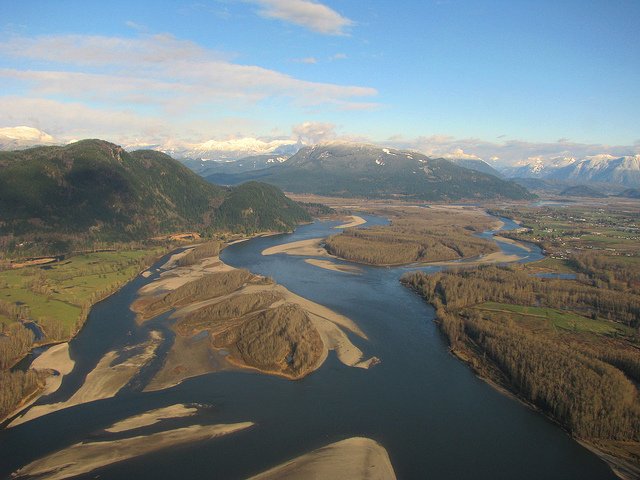 thenarwhalca's tweet image. Unmonitored Mining Pollutes Fraser, Threatens Salmon: Report desmog.ca/2017/04/26/unm… #bcpoli #bcelxn17 #indigenous #mining @fairminingca