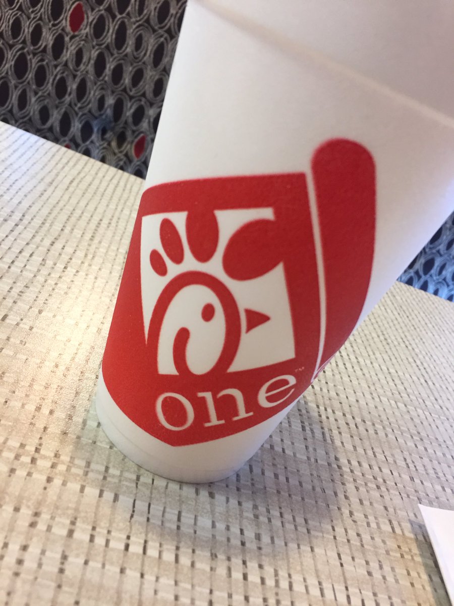 audsomeness's tweet photo. Does anyone else think that the Chick-fil-A logo looks like a smiley face with crazy hair?? #ChickfilA #dinnerstop https://t.co/dhqb0k7WP0