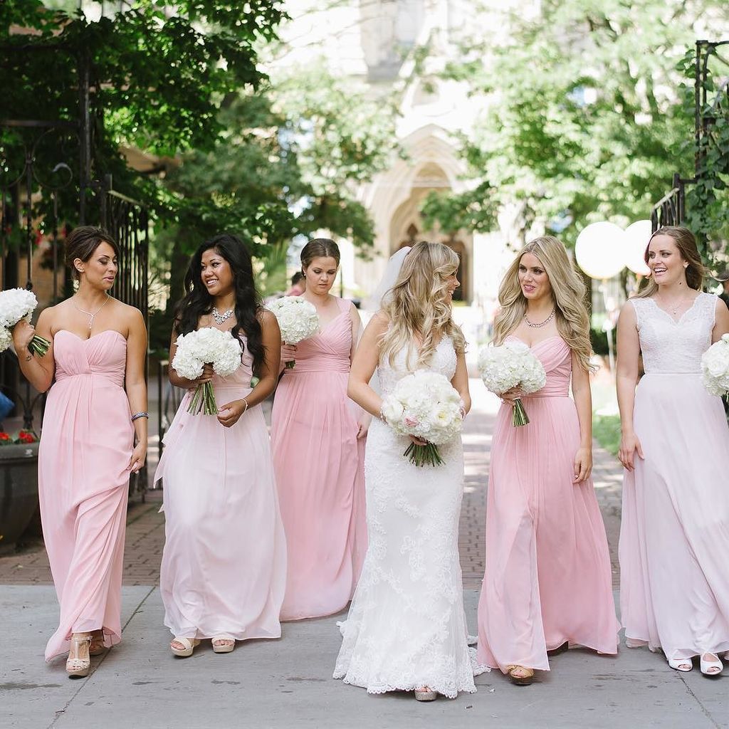 CasablancaBrida's tweet photo. On Wednesdays, we wear pink. 🎀👛💖[#WeddingWednesday, that is]! #CasablancaBride @michelle.a.nelson in #Style1975 //… https://t.co/C9pGDsqtFP https://t.co/XY9809ui85