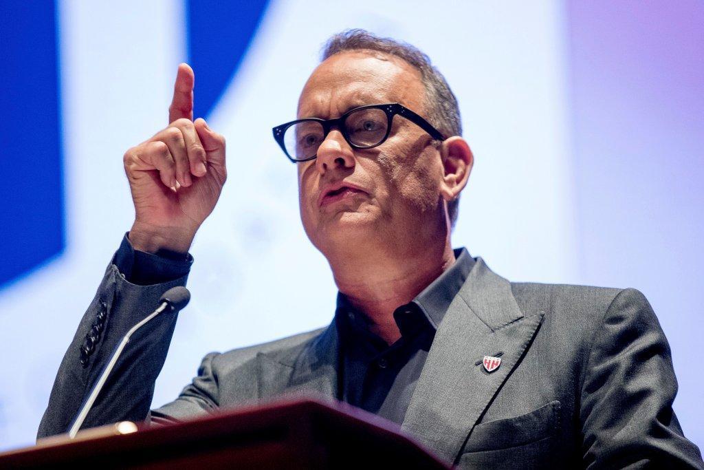 mercnews's tweet image. Tom Hanks has something to say about Raiders’ move bayareane.ws/2q9pDUb