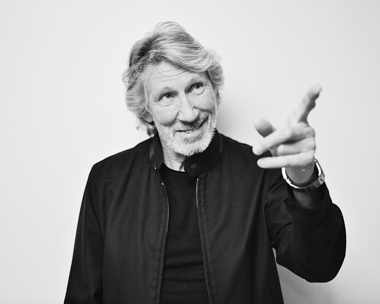 Nouvel Album de Roger Waters - Page 2 C-YL5ZVWsAA_eqk