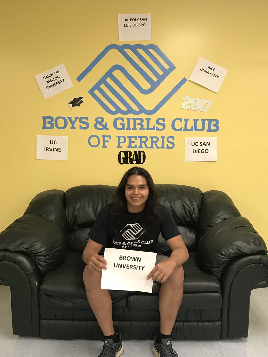 BGC_of_Perris's tweet photo. Our amazing volunteers got accepted full ride to amazing schools!!! Ceo Bgcop Future leaders!!!! https://t.co/BkwqUUvMsH