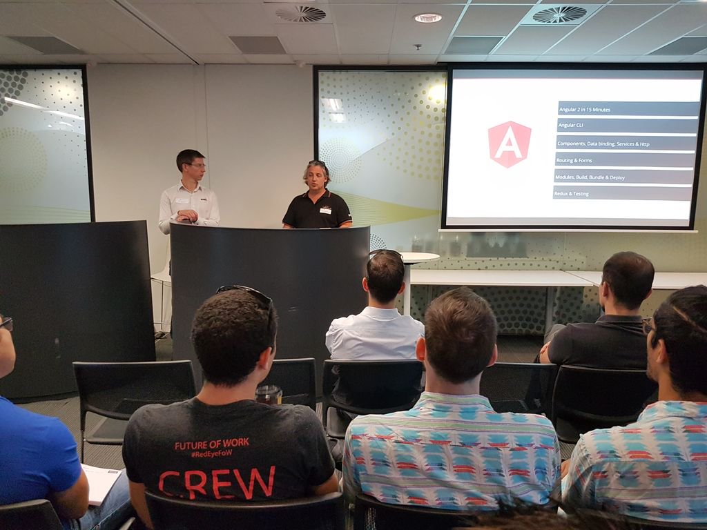 SSW_TV's tweet image. Awesome to have @dunchunter &amp;amp; @adamstephensen kicking off the Brisbane #angularsuperpowers course. Great work guys! r.ssw.com/angulartour