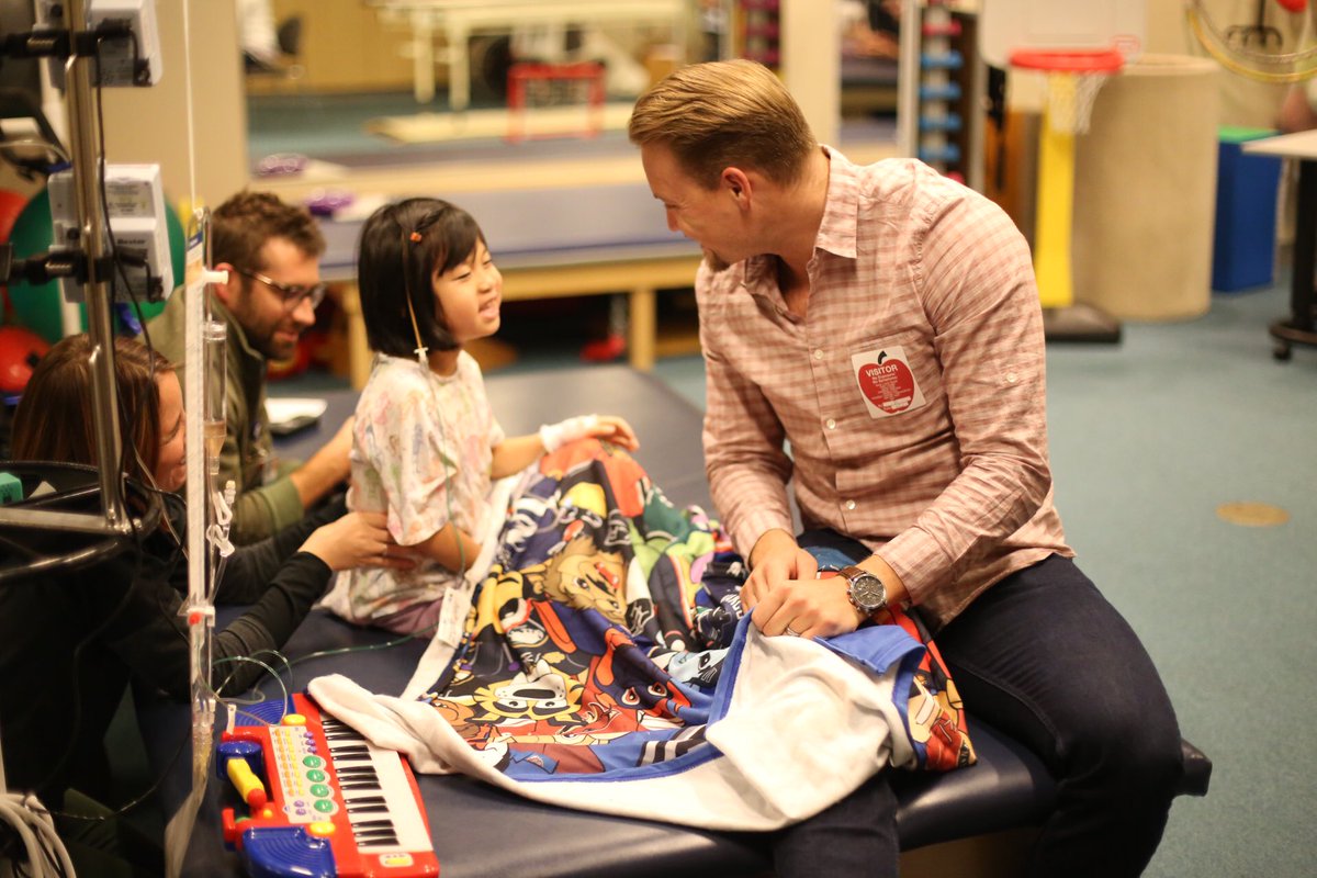 John brought some big smiles to kids in the hospital this season. https://t.co/4e6kuJjMTU